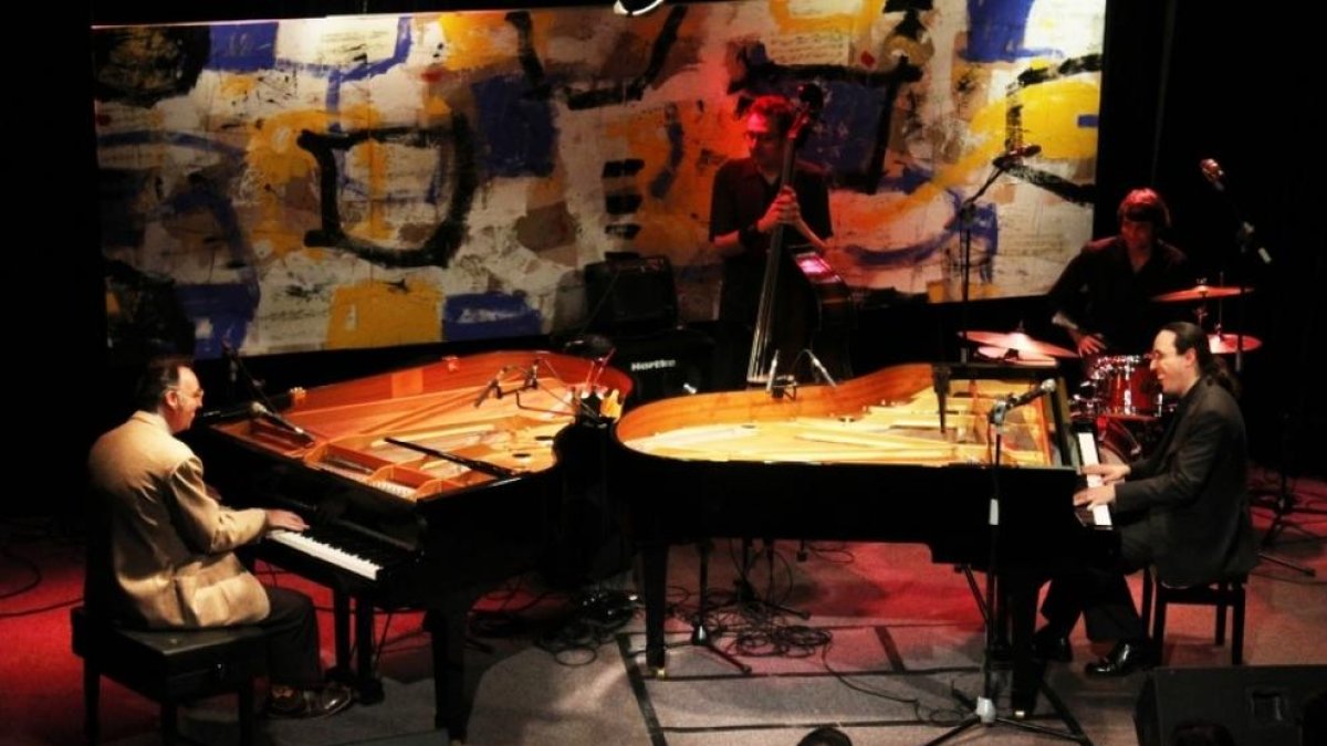 Nit de piano a la pèrgola de l'Andorra Park Hotel