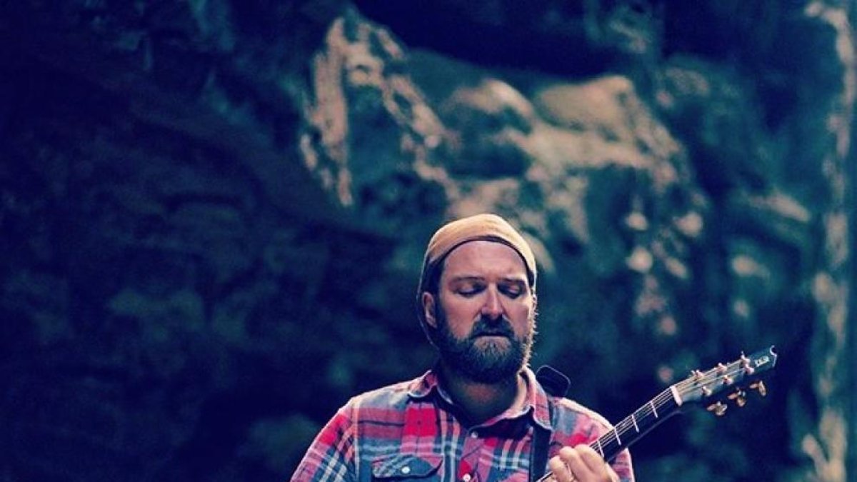 Acústic de Maurice Gene a La Fada