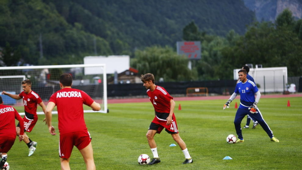 El retorn d'Aláez, principal novetat de la selecció