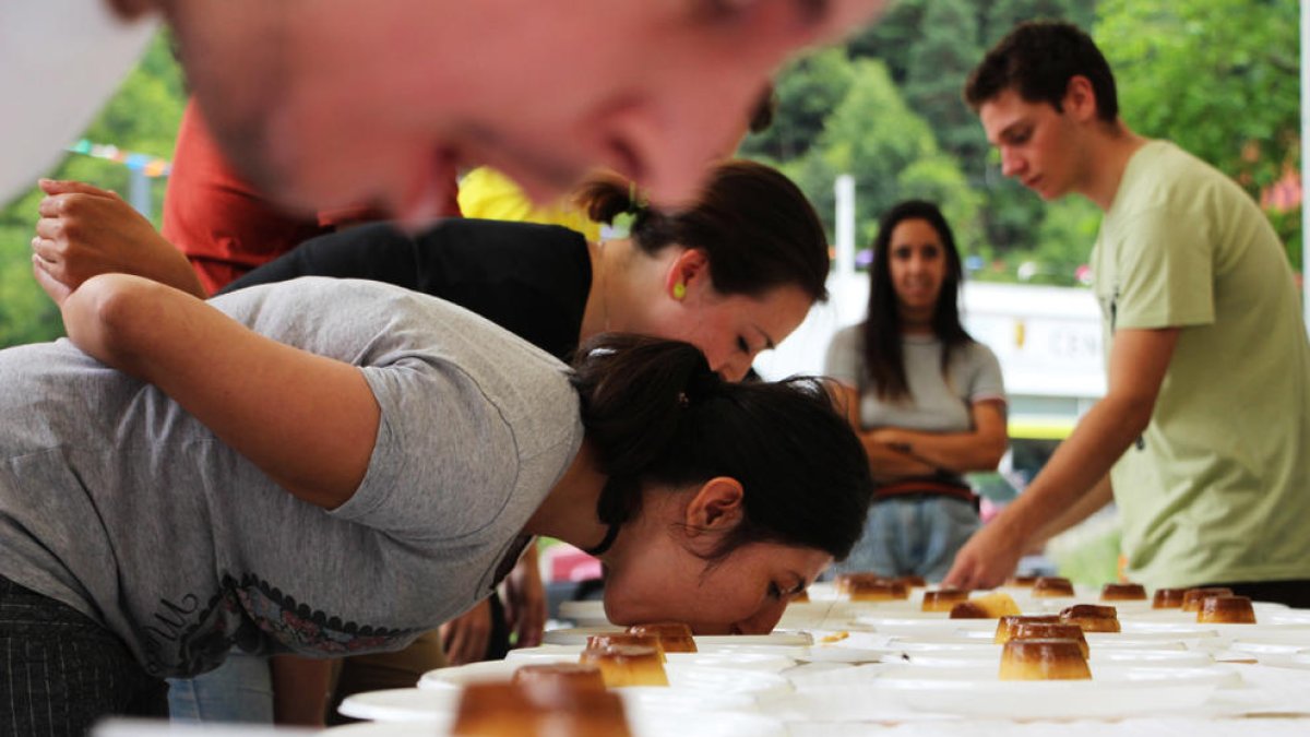 24 flams en deu minuts al concurs de Santa Coloma