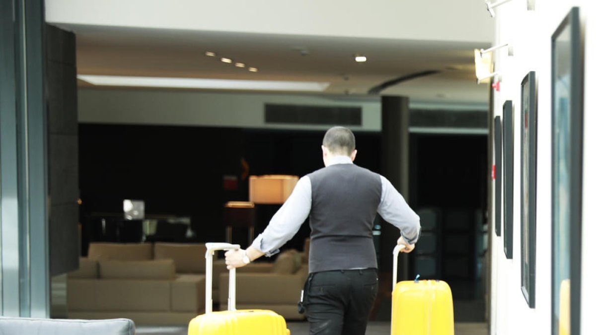 La UHA atribueix les queixes a la falta de personal format