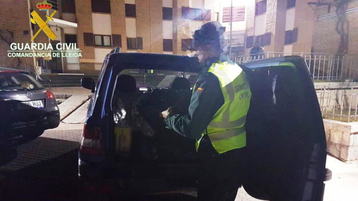 Espanya condemna a tres anys de presó un home per contraban de tabac d'Andorra