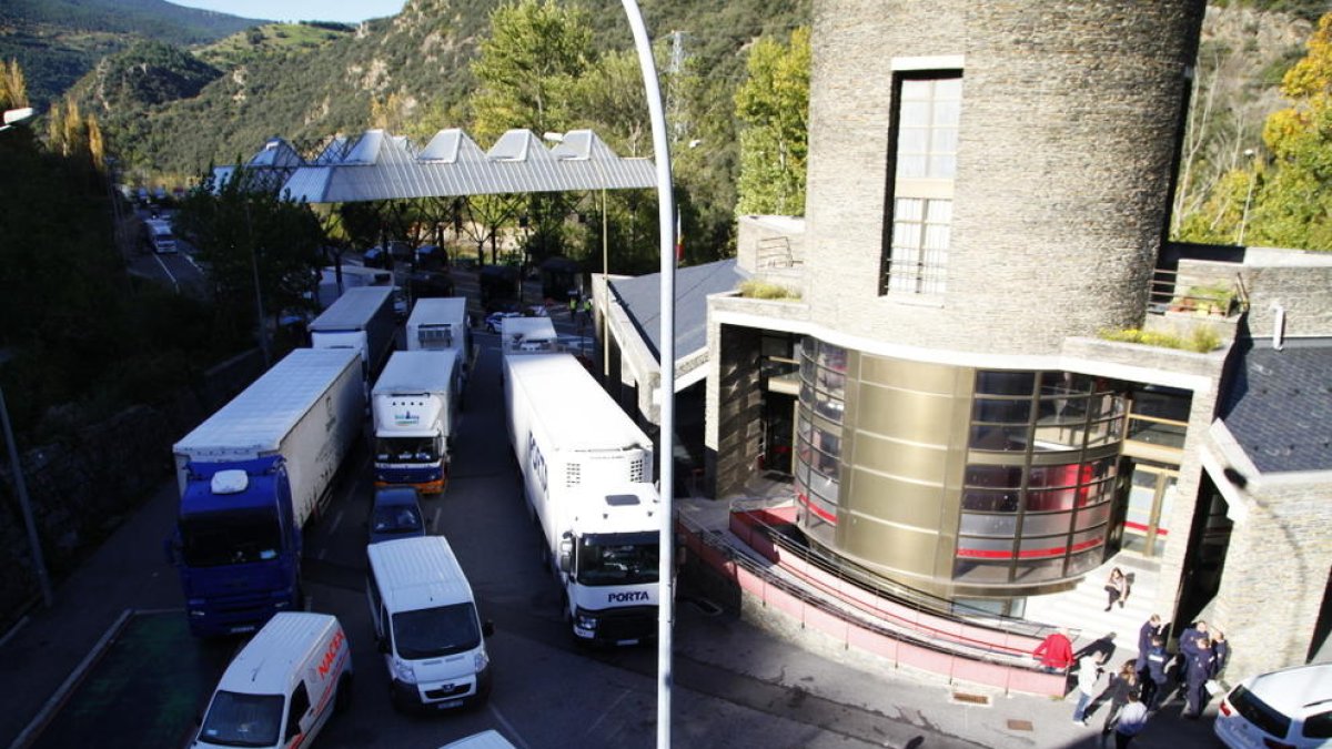 Les importacions de França arriben a mínims històrics