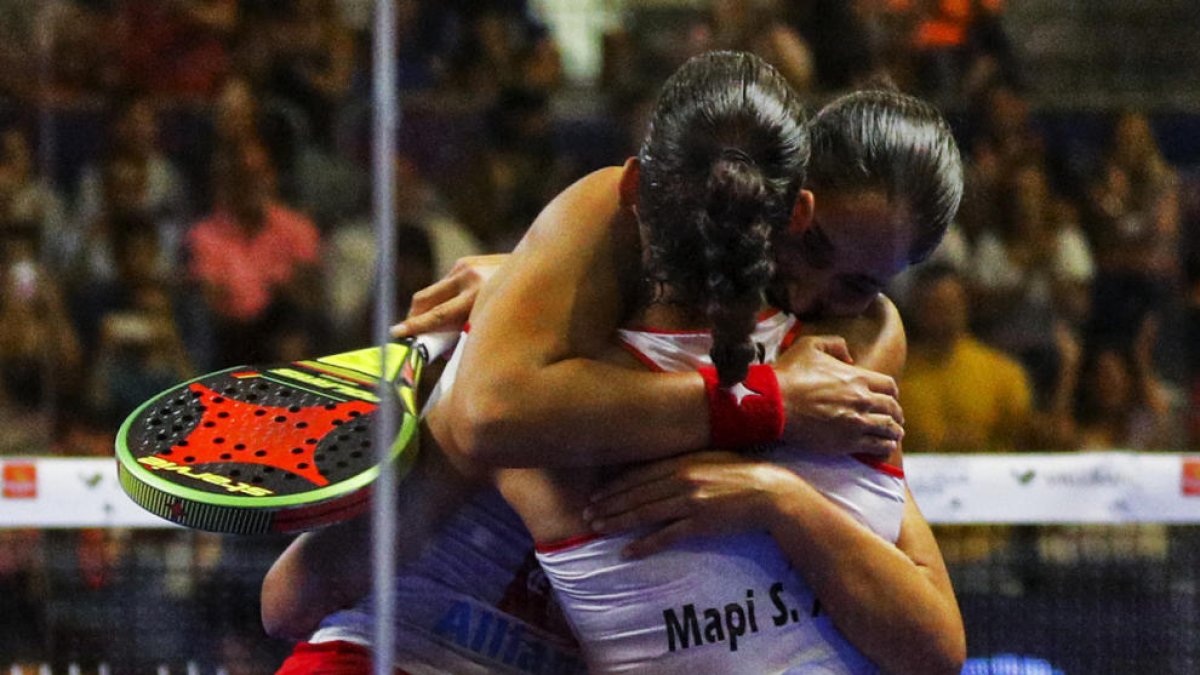 Els favorits pateixen però compleixen els pronòstics