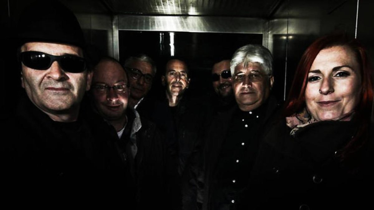 Iarakè & Ginger tanquen Encamp en clau de llum