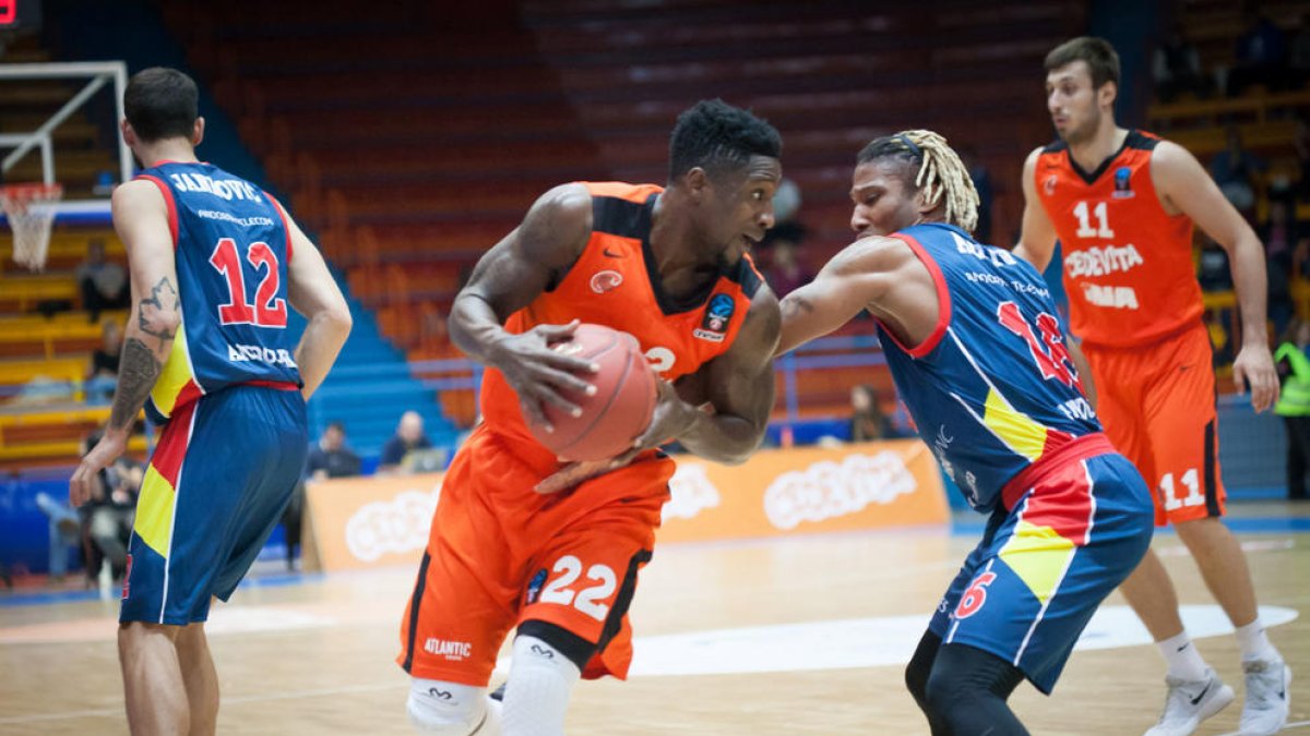 Jerome Jordan viatja a Zagreb i podria debutar
