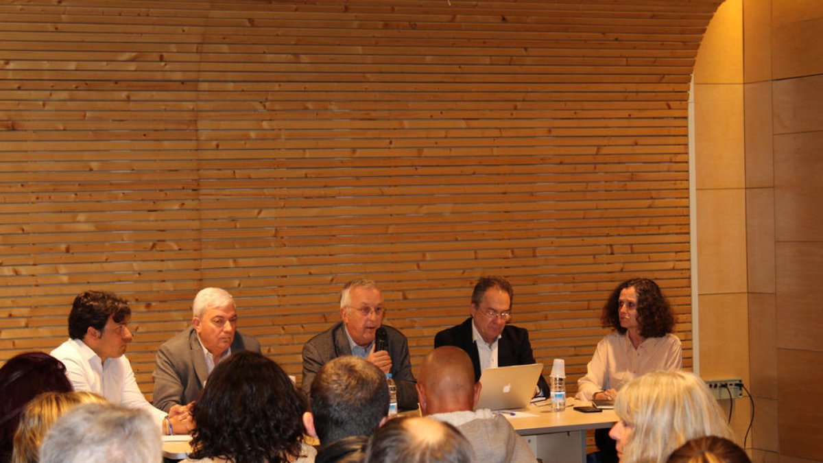 L'empresariat del Pas demana no pagar les cotitzacions