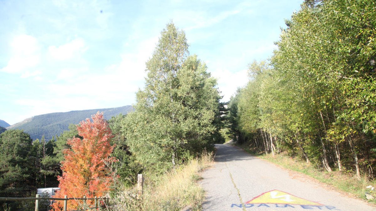 El comú encarrega un dossier sobre la carretera de l'Aldosa