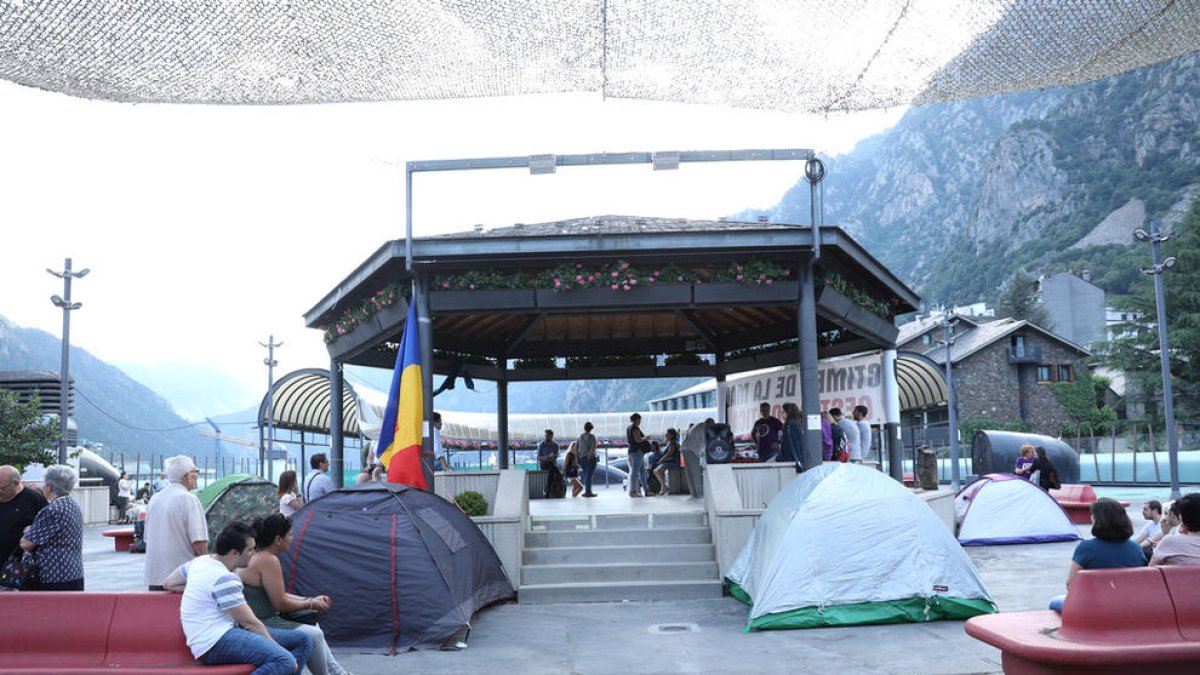 Nova acampada contra el preu del lloguer al juny