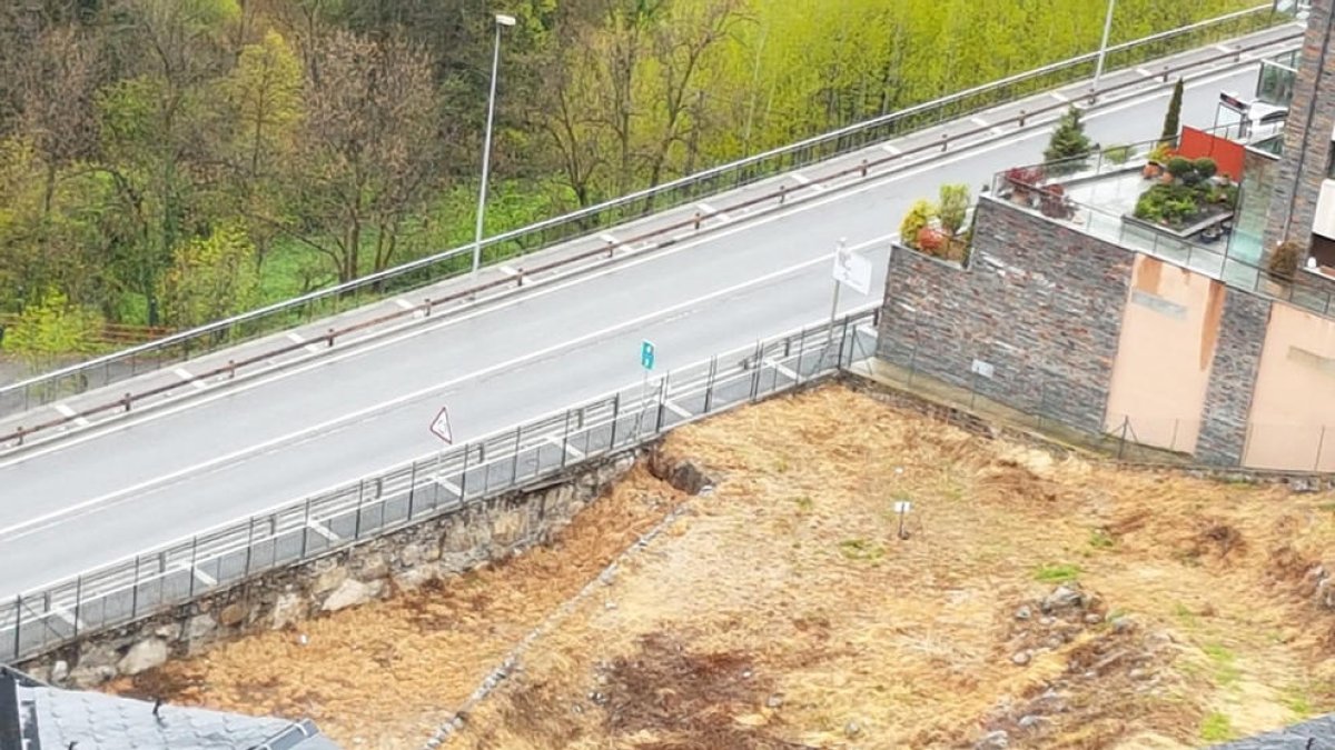 Escaldes i Encamp deixen en 'stand by' la targeta de pàrquing conjunta