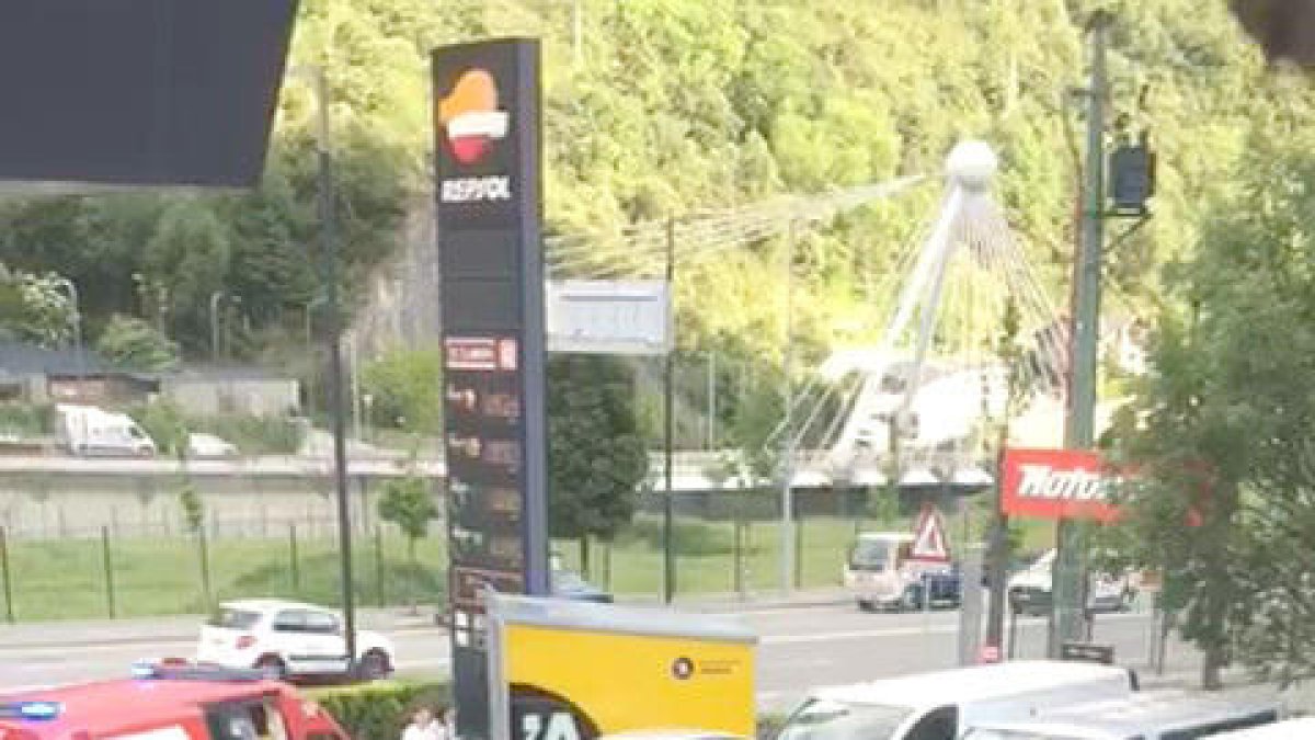 Demanen reduir la pena a l'home que va clavar unes tisores a un altre