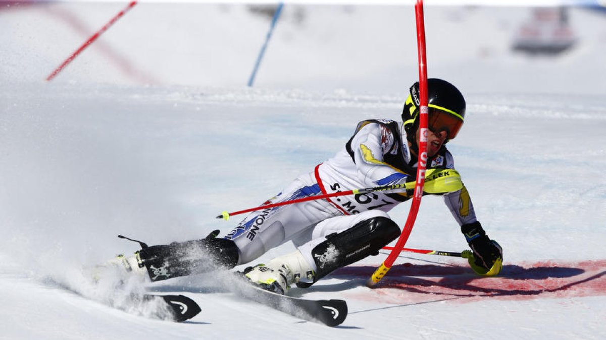 Axel Esteve acaba 43è en el segon eslàlom de Val Cenis