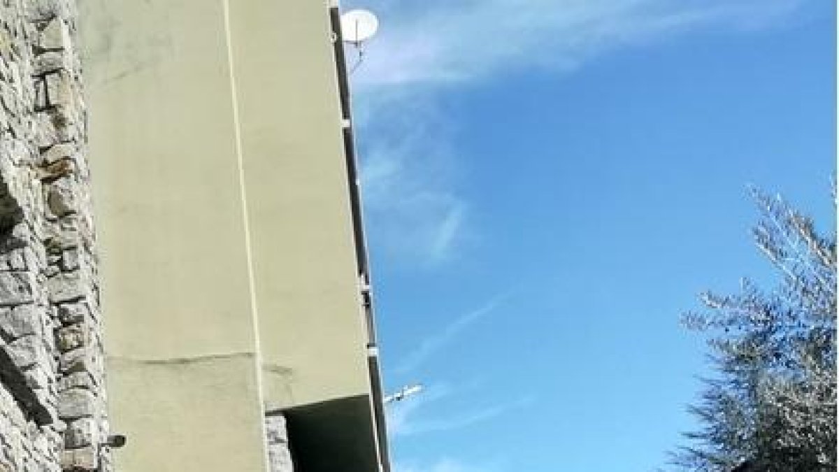 PS i L'A porten al TC la Llei de la Funció Pública