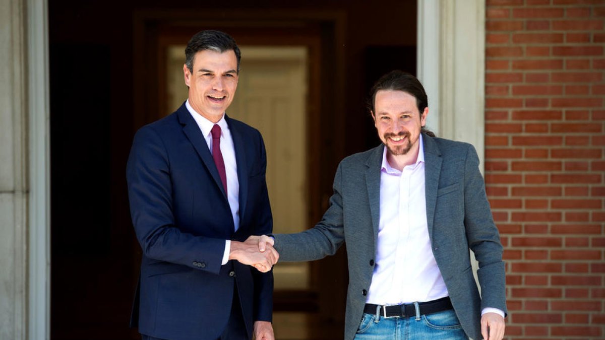 Sánchez i Iglesias inicien el diàleg per assolir un pacte de l'esquerra