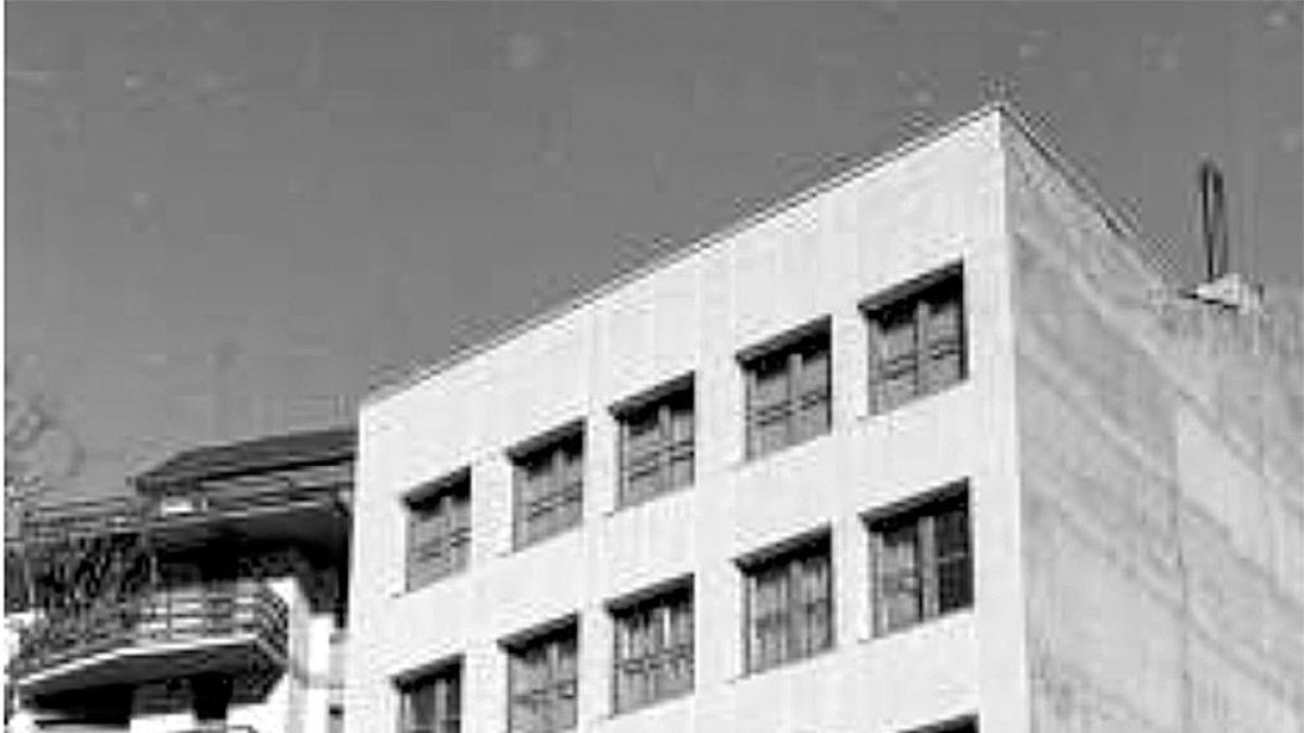 L'església sobre les runes