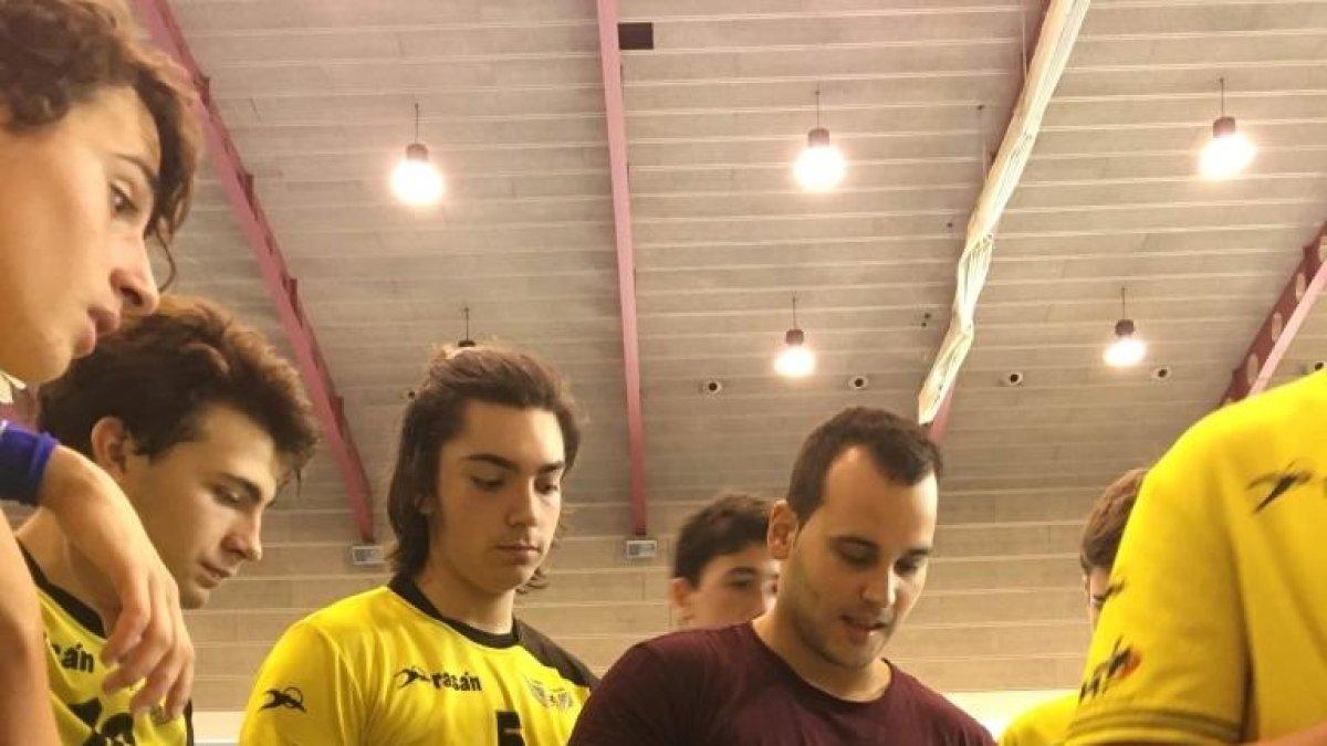 Edgar Serra, seleccionador cadet d'handbol