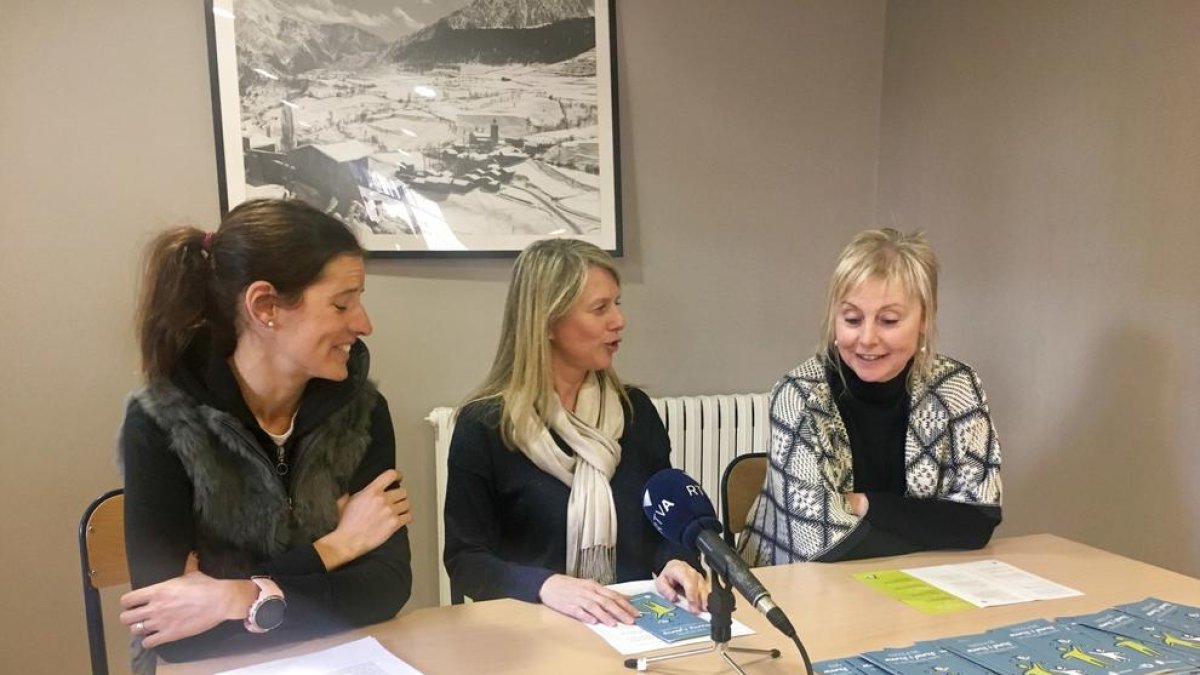 Tallers d'adolescència a l'Escola de les valls del nord