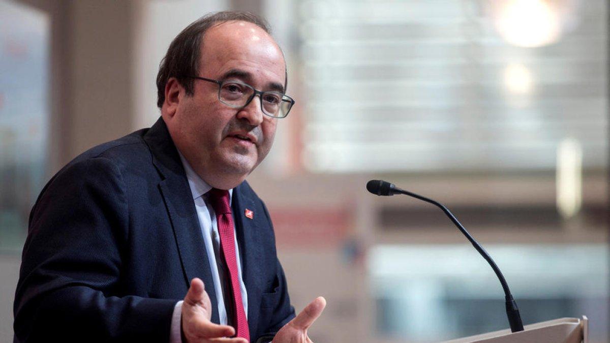 Sánchez confia en Iceta per reforçar el Senat com a cambra territorial