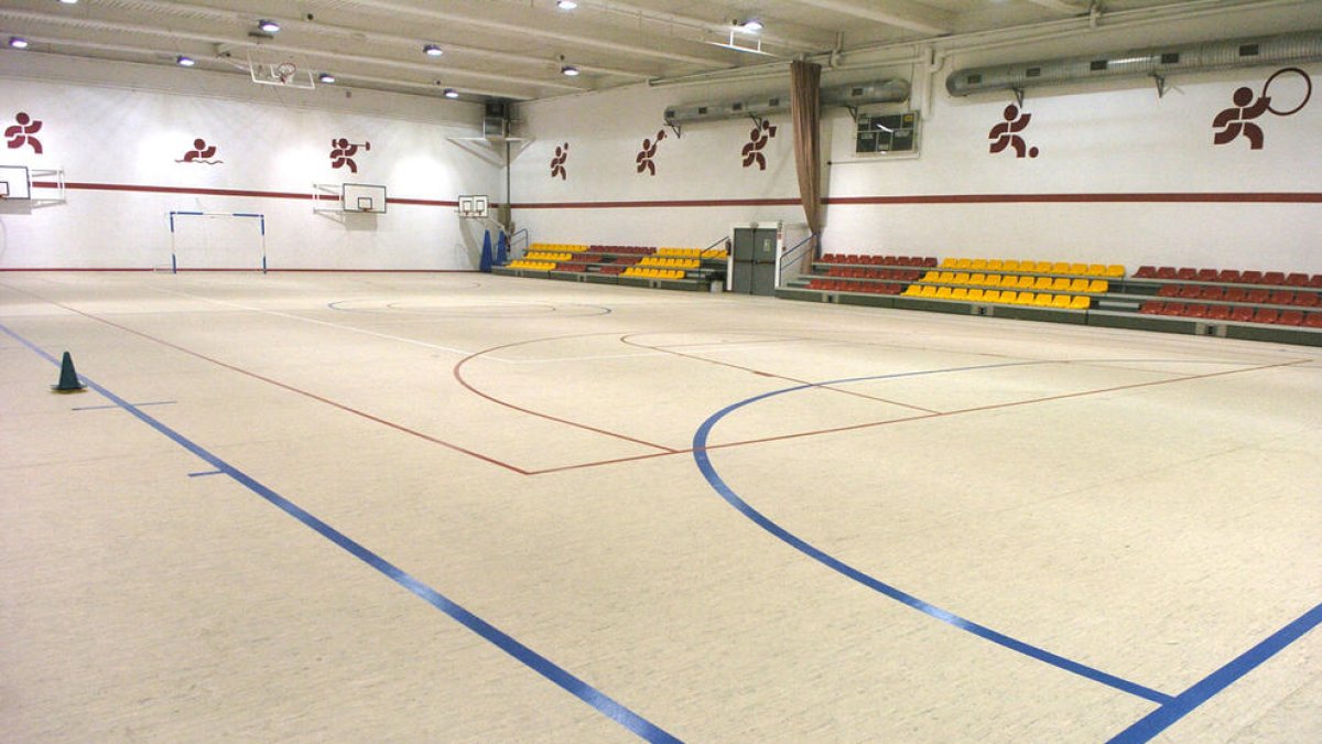 Suspès el partit del Sant Julià per insults a la graderia