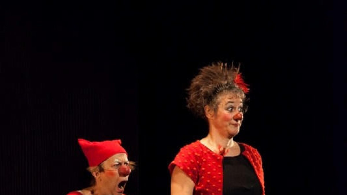 Triple proposta al festival de pallasses