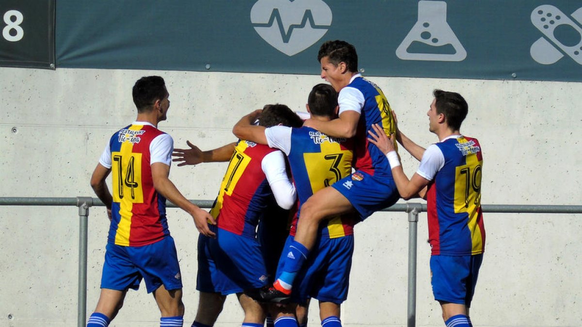 Forgas signa el primer triomf de l'Andorra