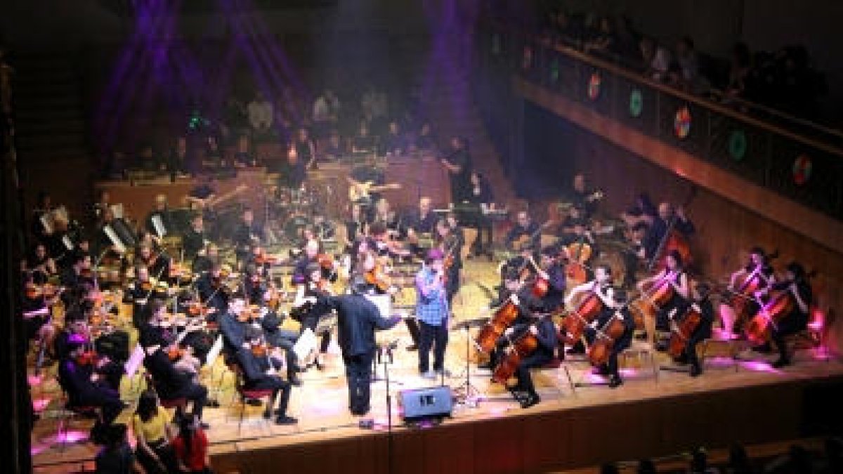 L'ONCA celebra el Concert de primavera amb barreja d'estils