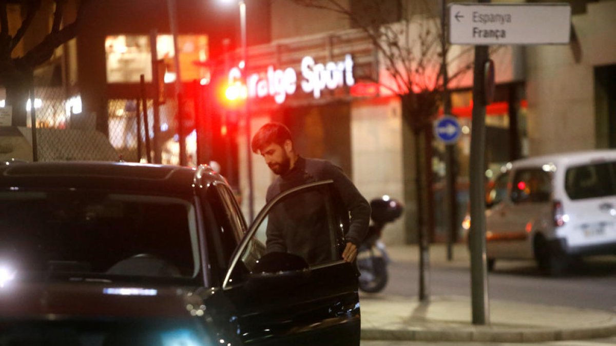 Tebas defensa la compra de Piqué