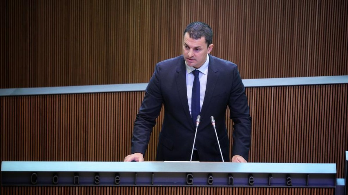 Gallardo afirma que López proposava un acord de Govern per a 18 mesos