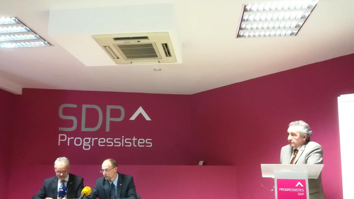 SDP veu difícil el pacte i està preparant llistes territorials