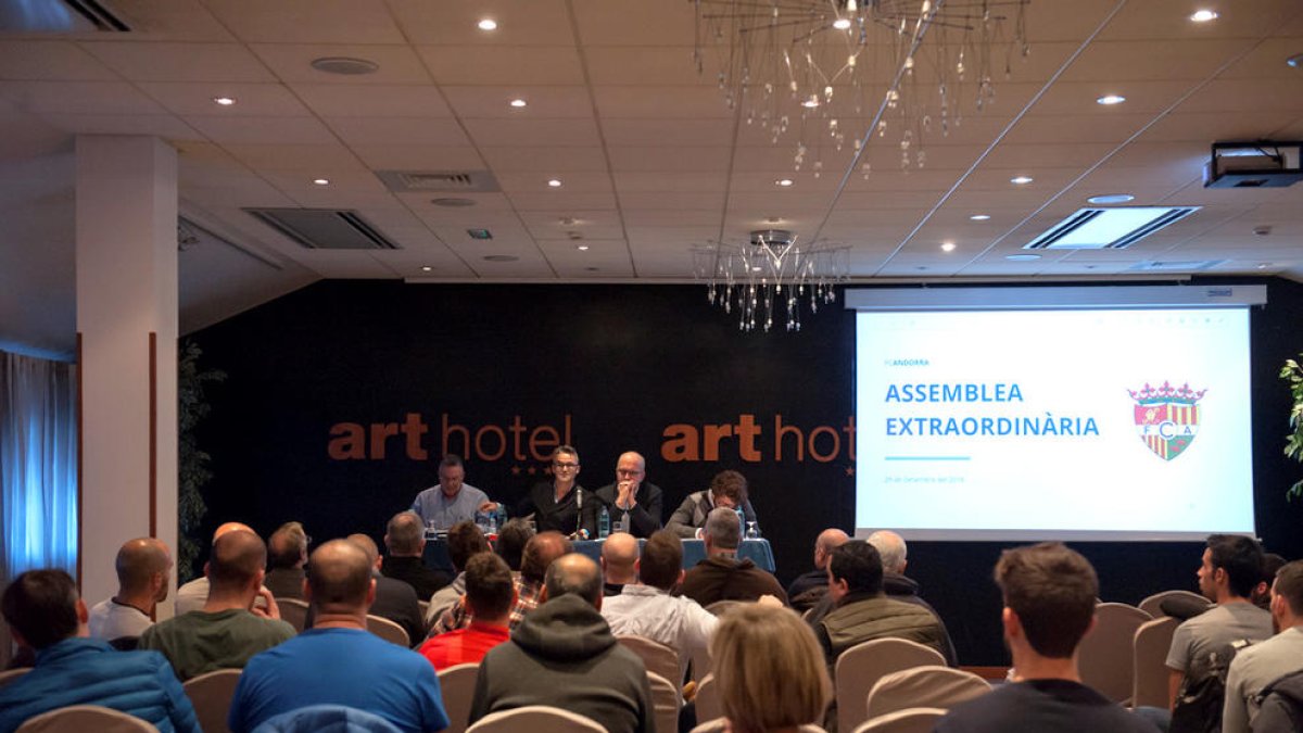 Els canvis a l'Andorra, aturats fins que s'aprovi el reglament