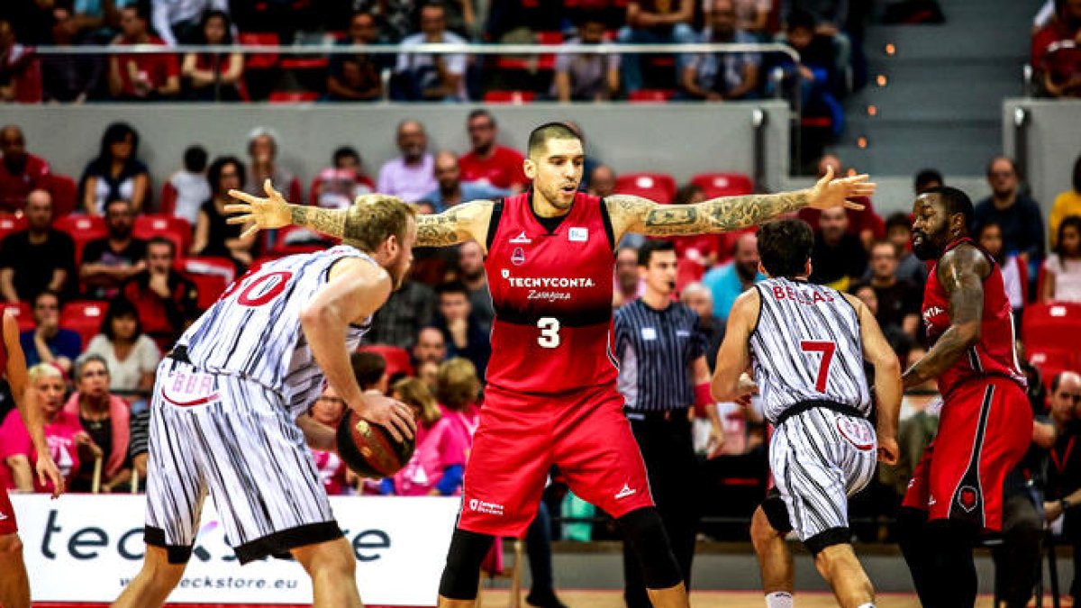 “Tinc l'espina de no haver jugat Copa i play-off amb l'Andorra”