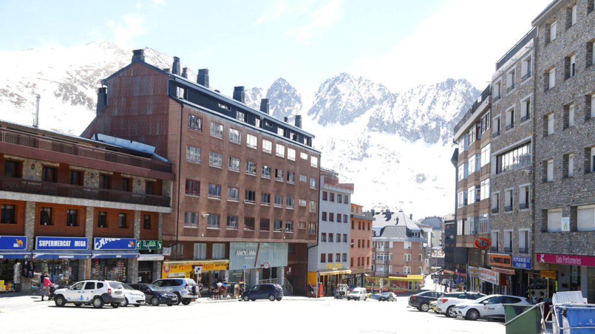 Els empresaris del Pas demanen a Saetde activitats i un forfet d'estiu