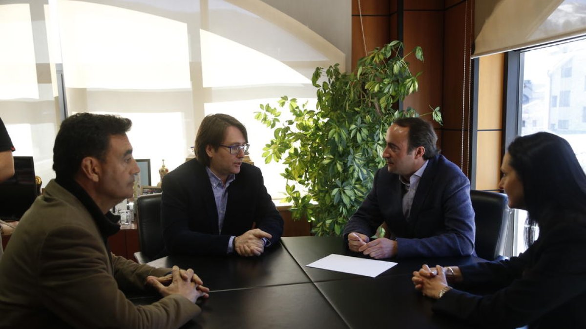 Ciutadans Compromesos proposa fer una voravia que creui la parròquia