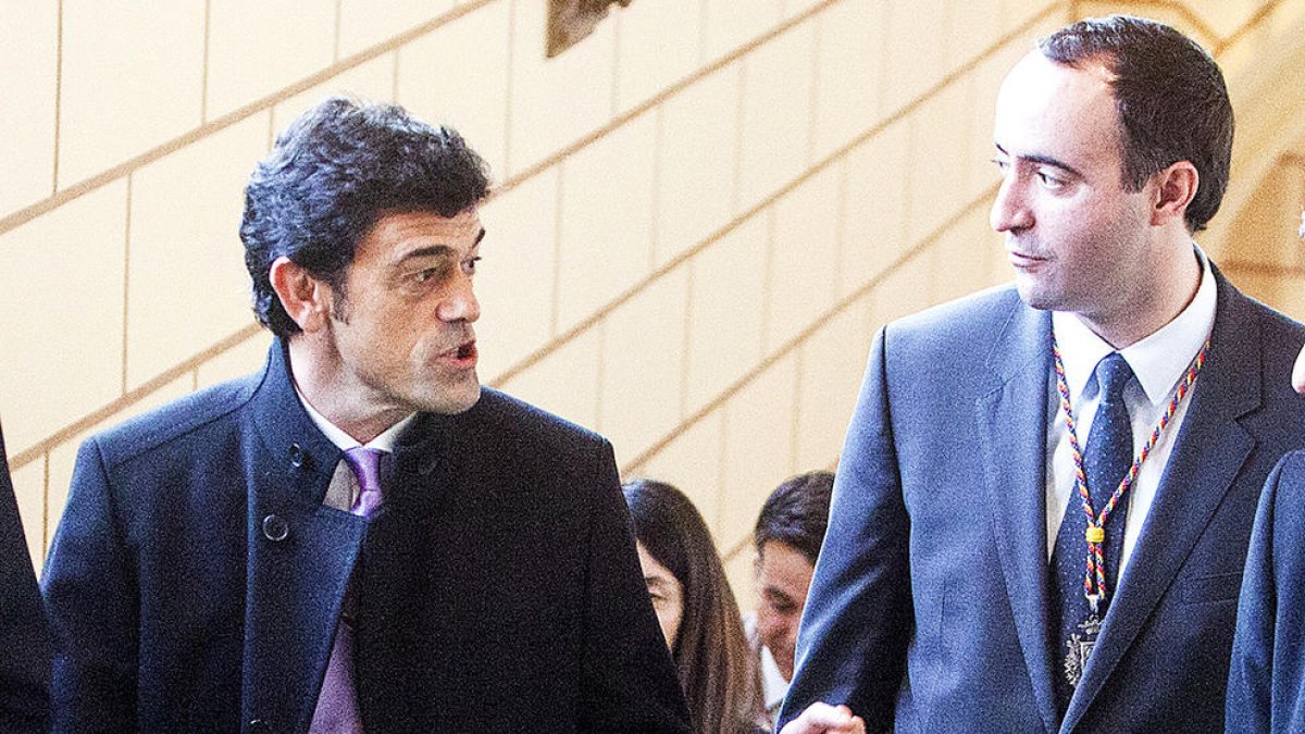 Mortés esclata contra el cònsol de la Massana per Vallnord