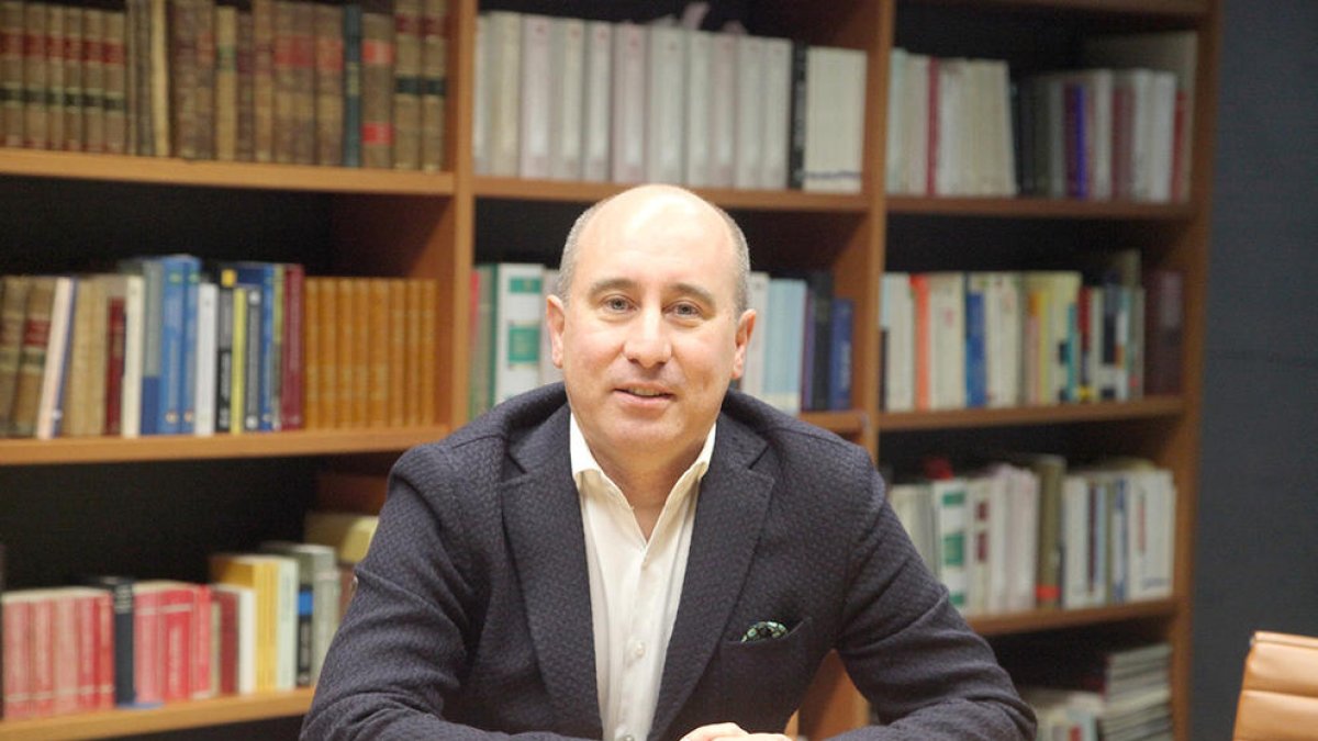 Inhibició de la Junta Electoral en la demanda de Clavera contra Espot