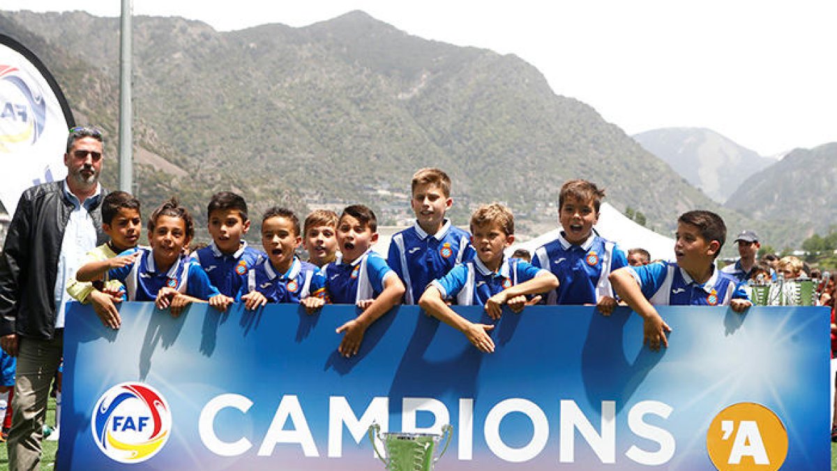 Uns 400 nens participaran en el vintè Memorial Francesc Vila