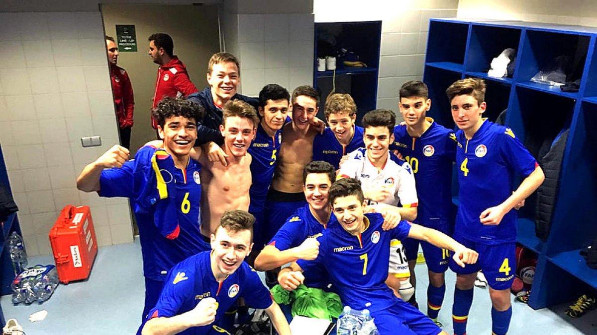 La sub-19 derrota Lituània i es jugarà passar de fase a l'última jornada contra Grècia