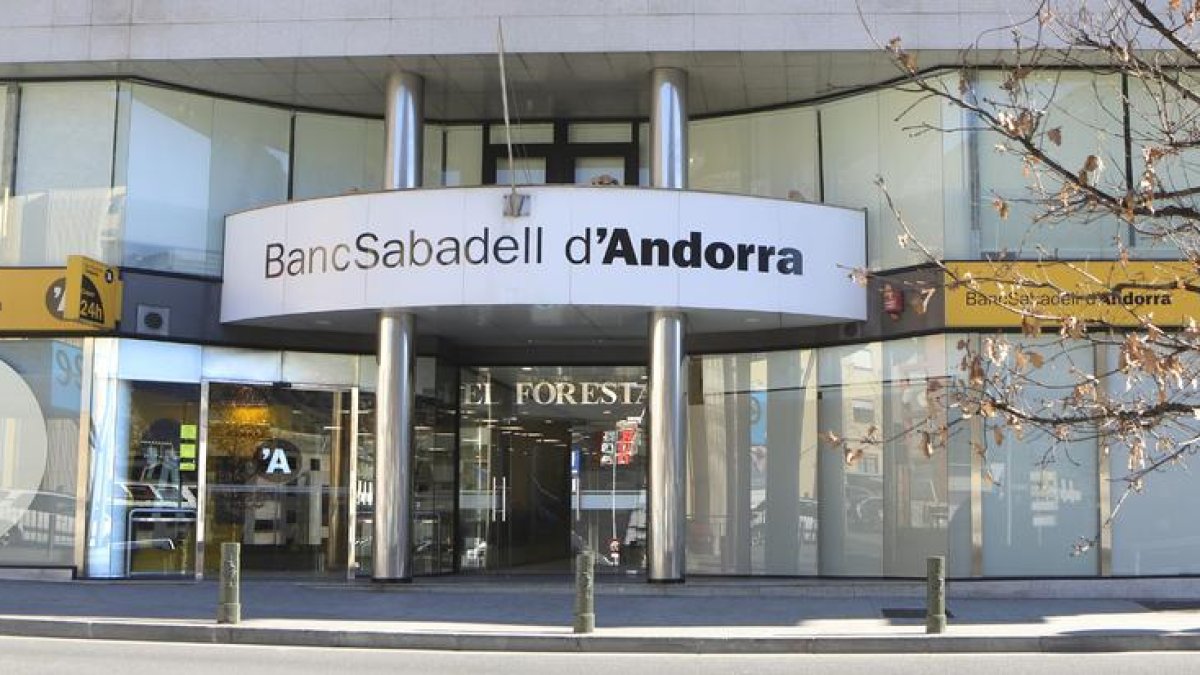 BancSabadell guanya 10,24 milions d'euros durant el 2018