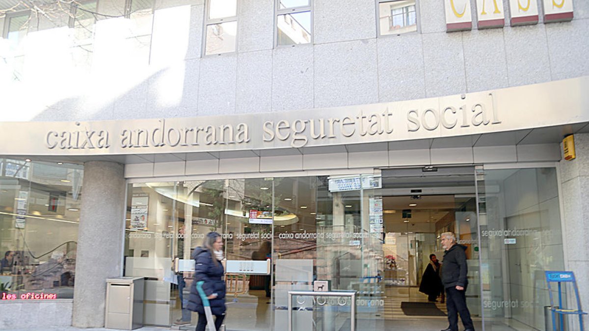 La CASS rebaixa en un milió el dèficit sanitari