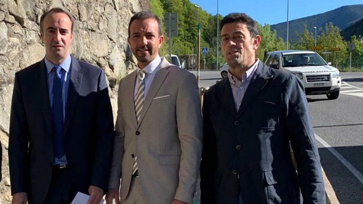 Segon carril de baixada a la rotonda d'Anyós