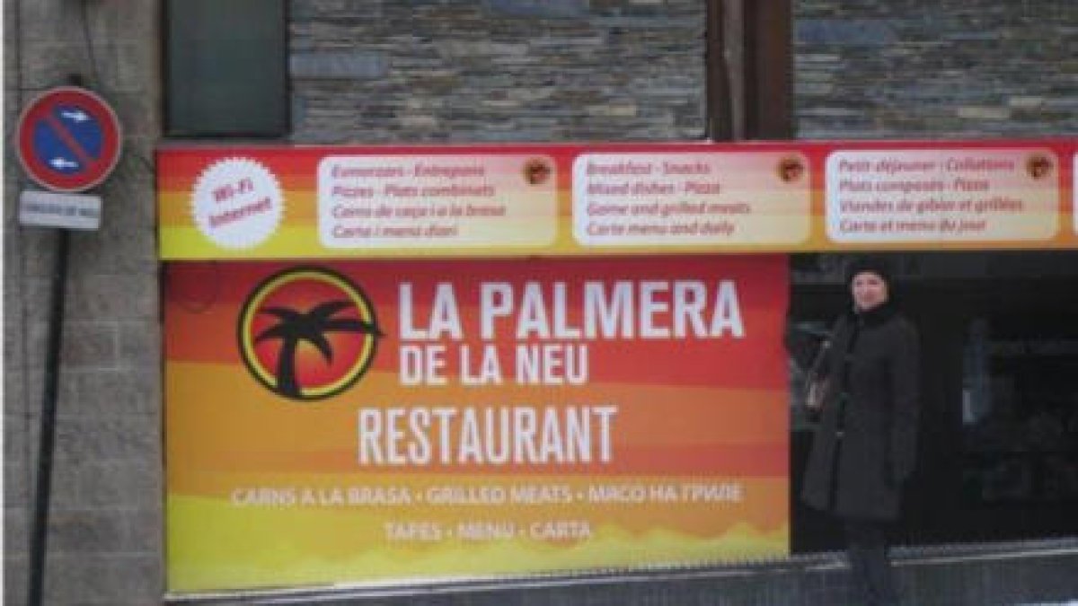 Polèmica pel llaç groc