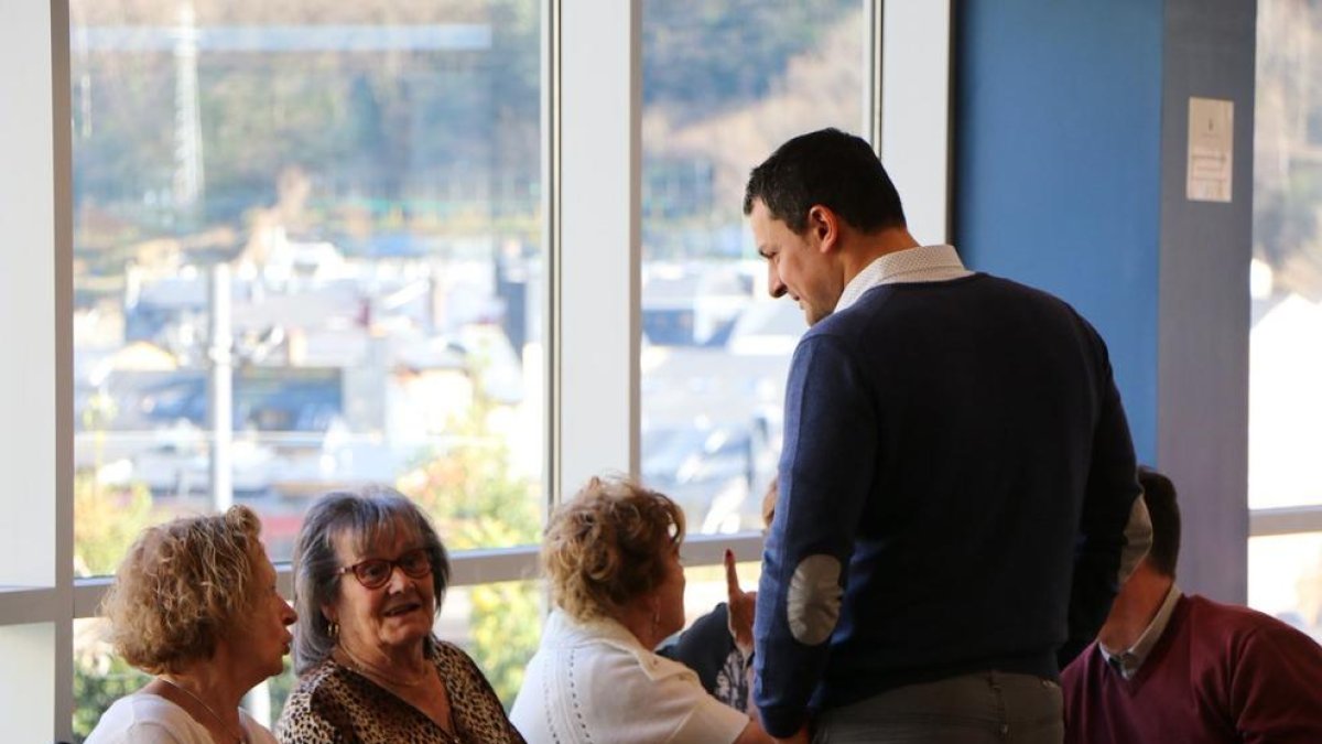 Liberals equipàrà les pensions al salari mínim