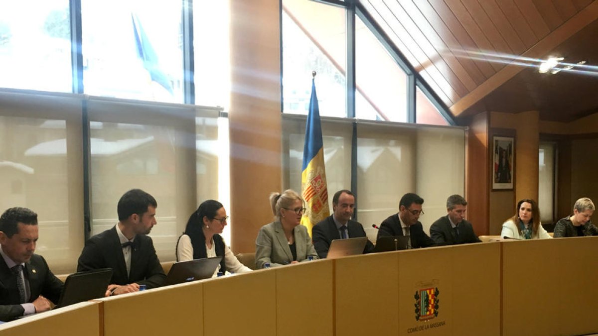 Baró critica les “greus molèsties” en el trànsit per la prova de Mobilitat