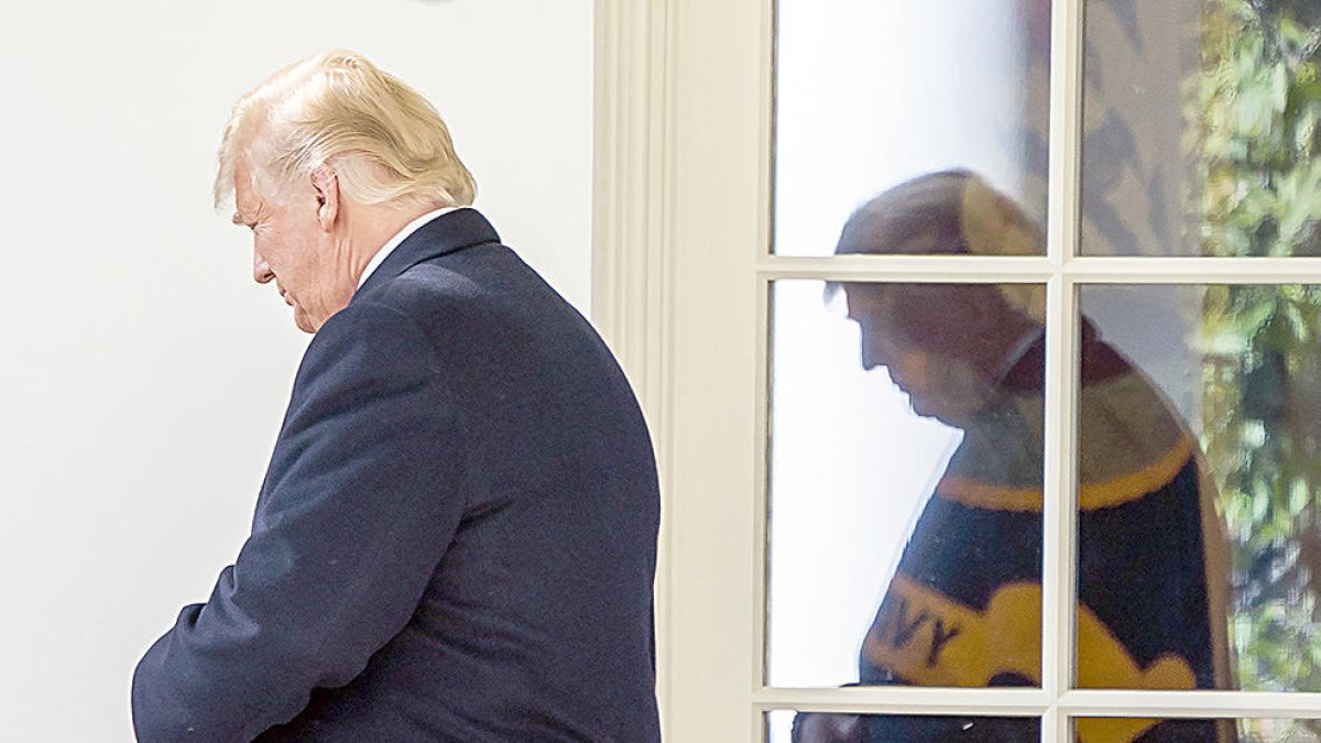 Donald Trump talla les ajudes a Guatemala, Hondures i El Salvador