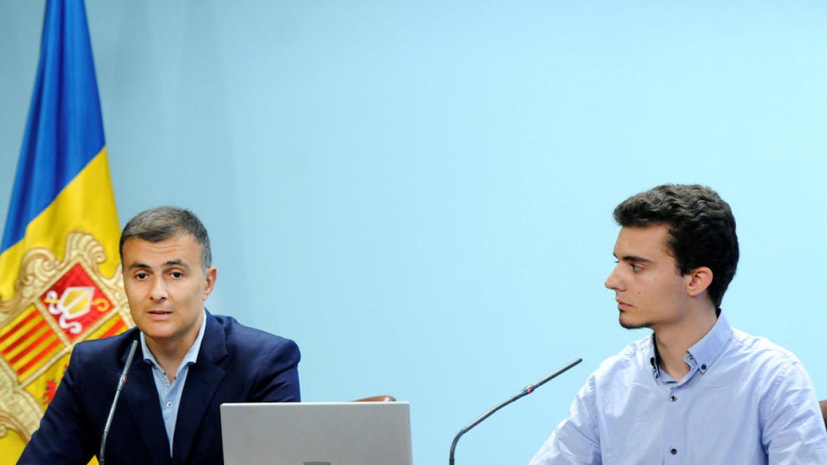 Medi Ambient farà una campanya per reduir el plàstic