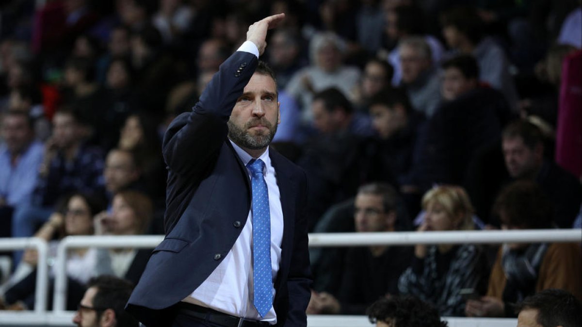 Ibon Navarro critica les finestres FIBA a dos partits de l'aturada