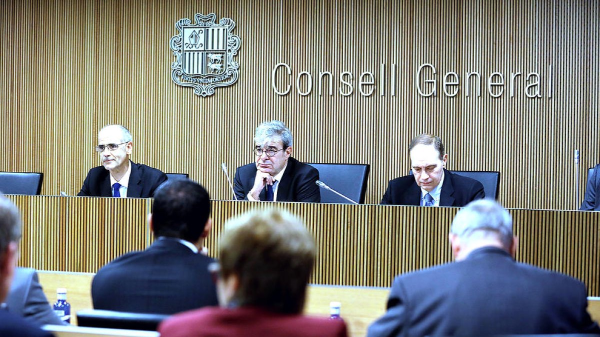 La comissió BPA mostra la divisió entre PS-Liberals i DA-terceravia