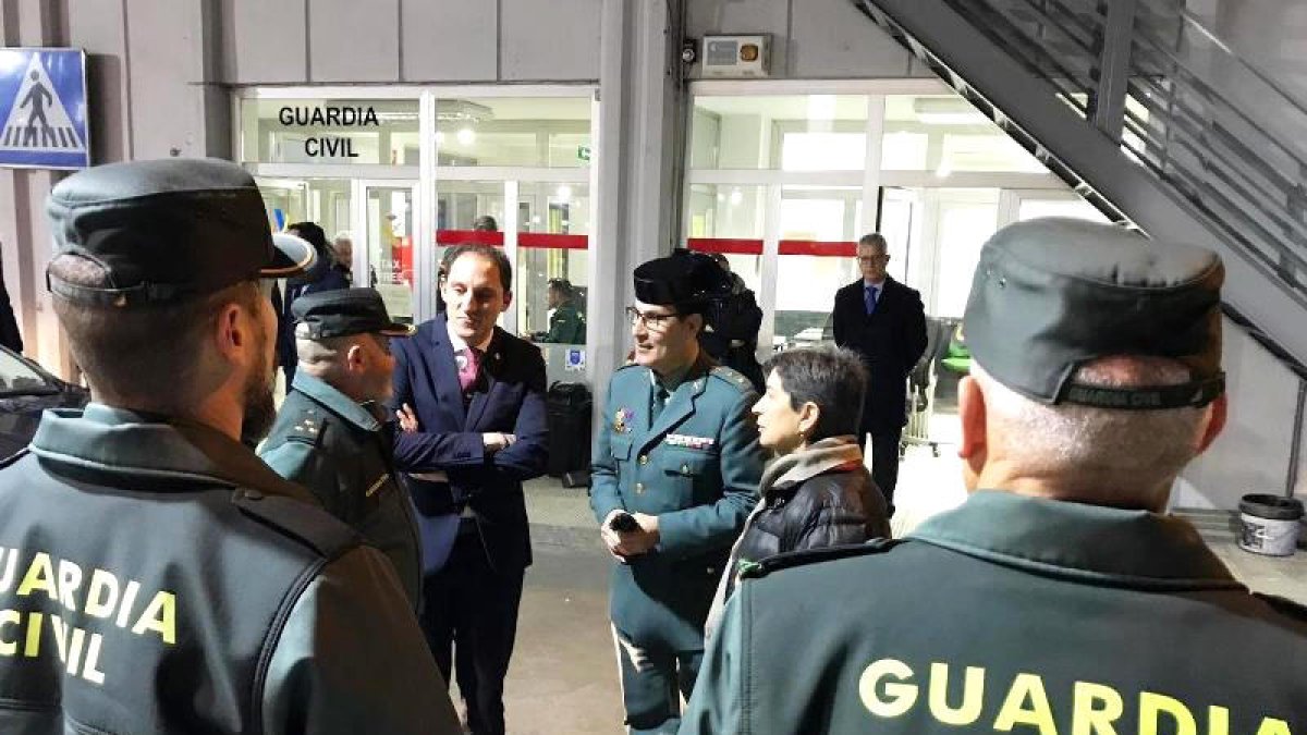 Es manté la data per activar el GPS a l'aeroport de la Seu