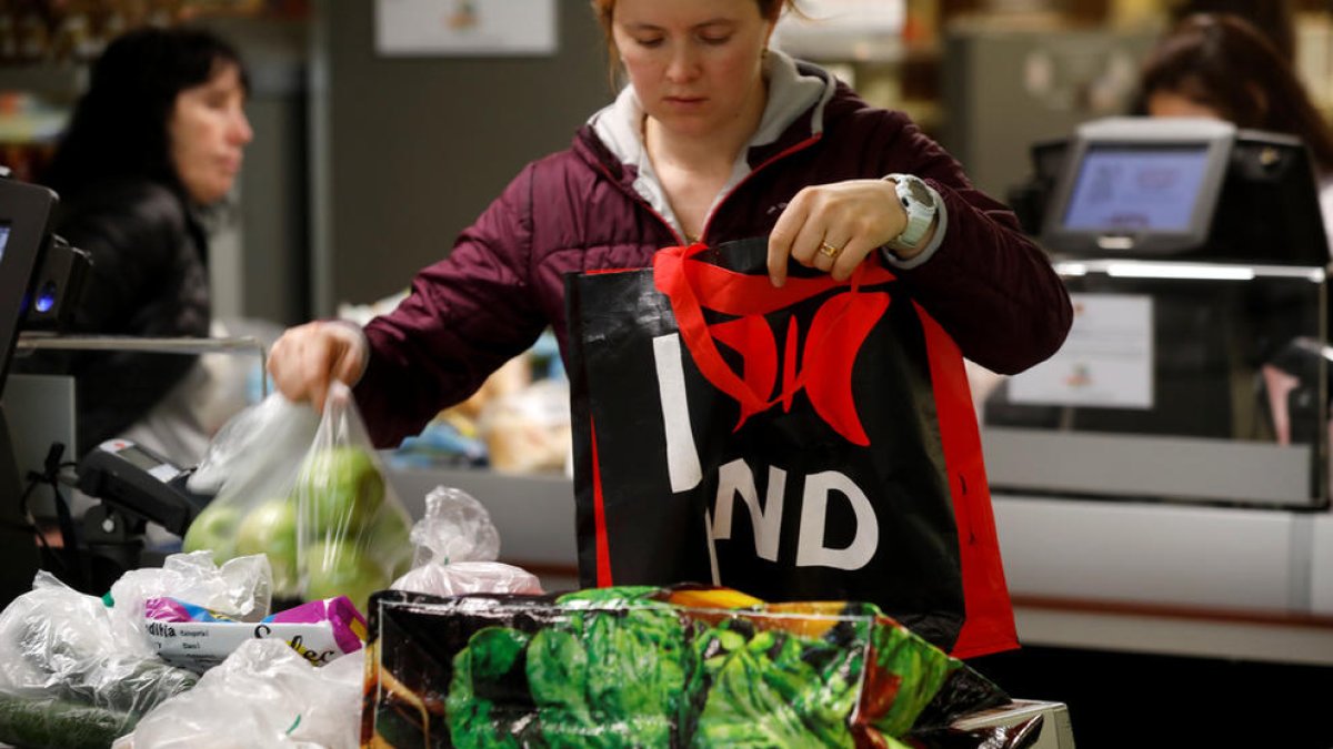 Prova pilot per eliminar les bosses d'un sol ús