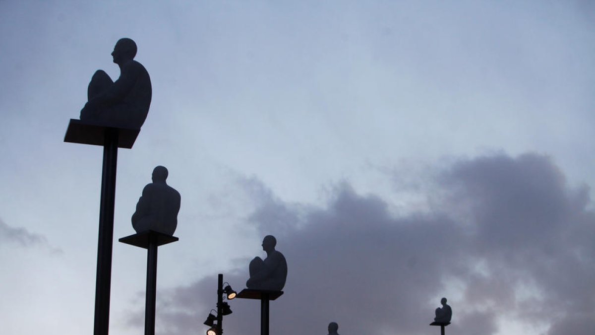 Reflexioneu vosaltres!